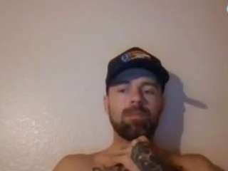 hungmoose69 Sex Cam Show