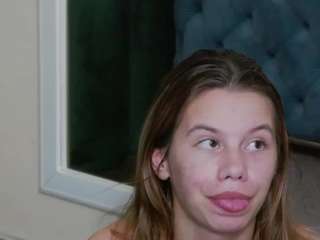 leiahux