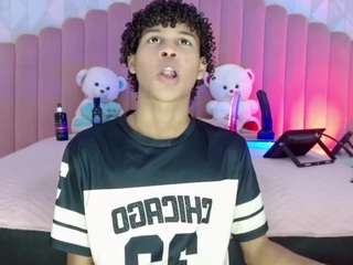 Matiwhottx