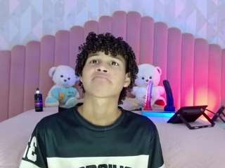 Matiwhottx live webcam show