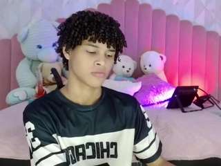 Matiwhottx live webcam show