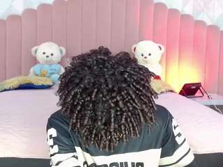 Matiwhottx's cam show statistics and live stream