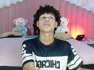Matiwhottx's cam show statistics and live stream