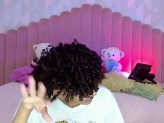 Matiwhottx's cam show statistics and live stream
