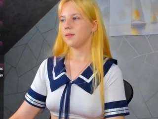 Live cam show with Violeta