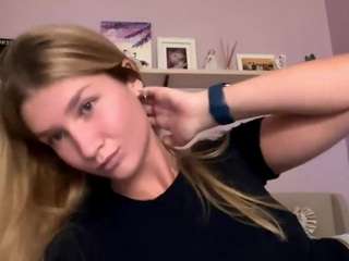 Taya live cam preview