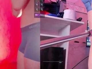 Live cam show with CamiloSeed