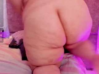 Emilie-Joness1 live webcam show