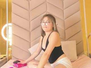 eveaura camsoda