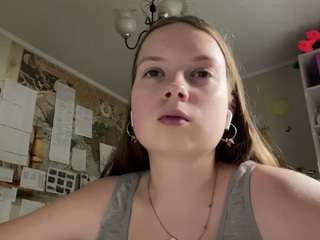 mindiwinchell Live Webcam on CamSoda