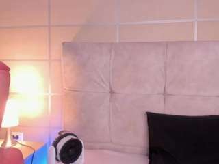 Sara live webcam show