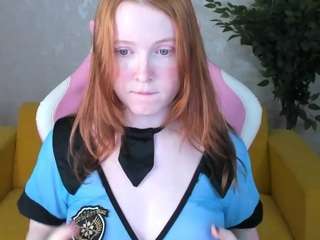 ari-kittyy