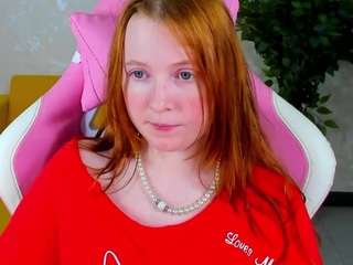 ari-kittyy
