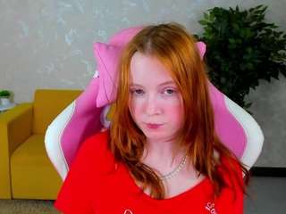 ari-kittyy
