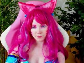 ari-kittyy