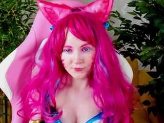 ari-kittyy