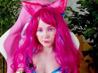 ari-kittyy