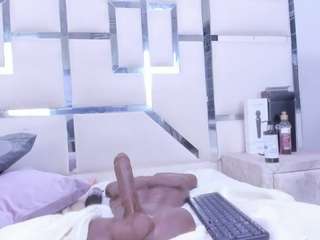 aurorahoney32