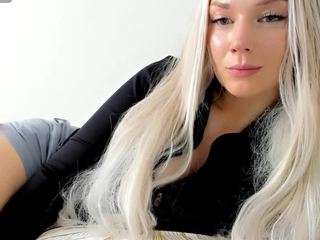 luckycandy webcam model