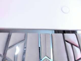 lucy-davies's live room