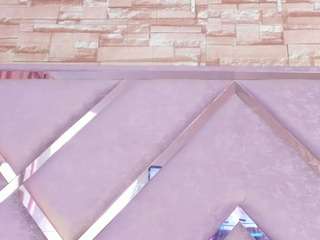 lucy-davies live cam preview