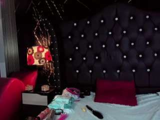 nayara-k Sex Cam Show