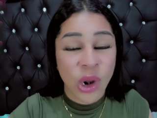 nayara-k Sex Cam Show