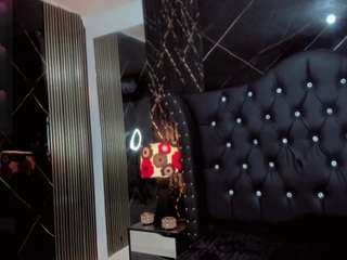 nayara-k Sex Cam Show