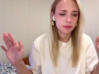 Oly live webcam show