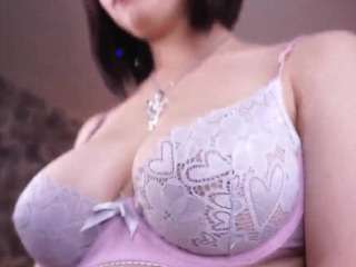 TraciKuhnel live cam preview