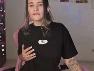 Veronika-Winslow live cam preview