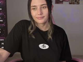 Veronika-Winslow live cam preview