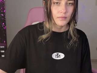 Veronika-Winslow live cam preview