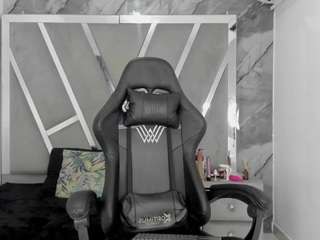adoraht