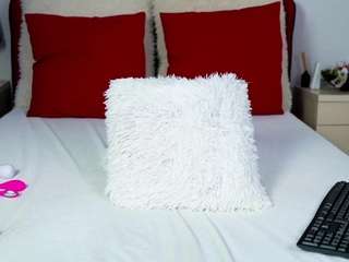 chloecheryy's live room