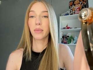 laraethurrell