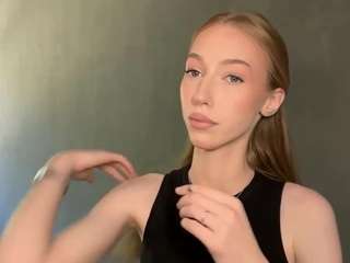 laraethurrell
