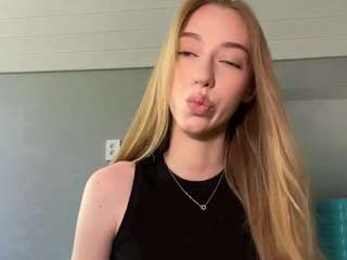 laraethurrell