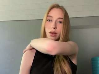 laraethurrell