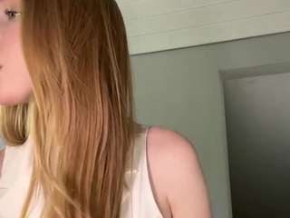 laraethurrell