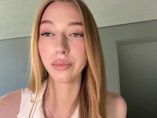 laraethurrell