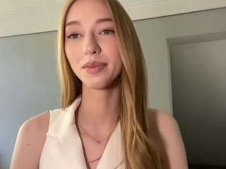laraethurrell