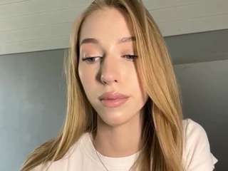 laraethurrell