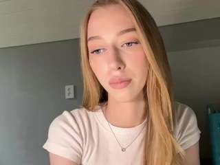 laraethurrell
