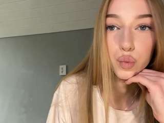 laraethurrell