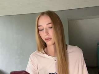 laraethurrell