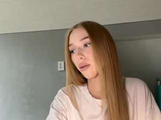laraethurrell