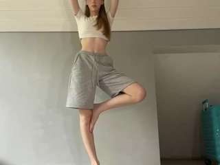 laraethurrell