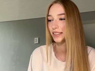 laraethurrell