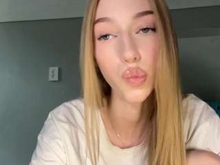 laraethurrell